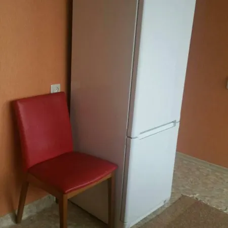Near Lake Apartment *